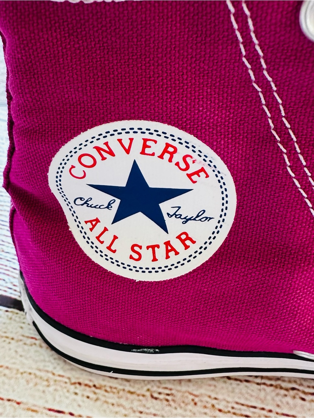 Converse Chuck Taylor All Star High Top Fuchsia Pink Sneakers Ladies Sz 7 - Picture 5 of 7